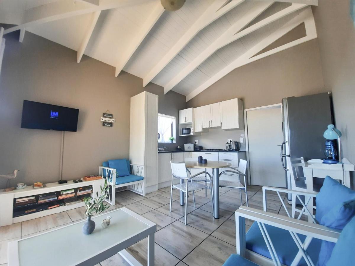 Bel-Posto, Langebaan Villa Room photo